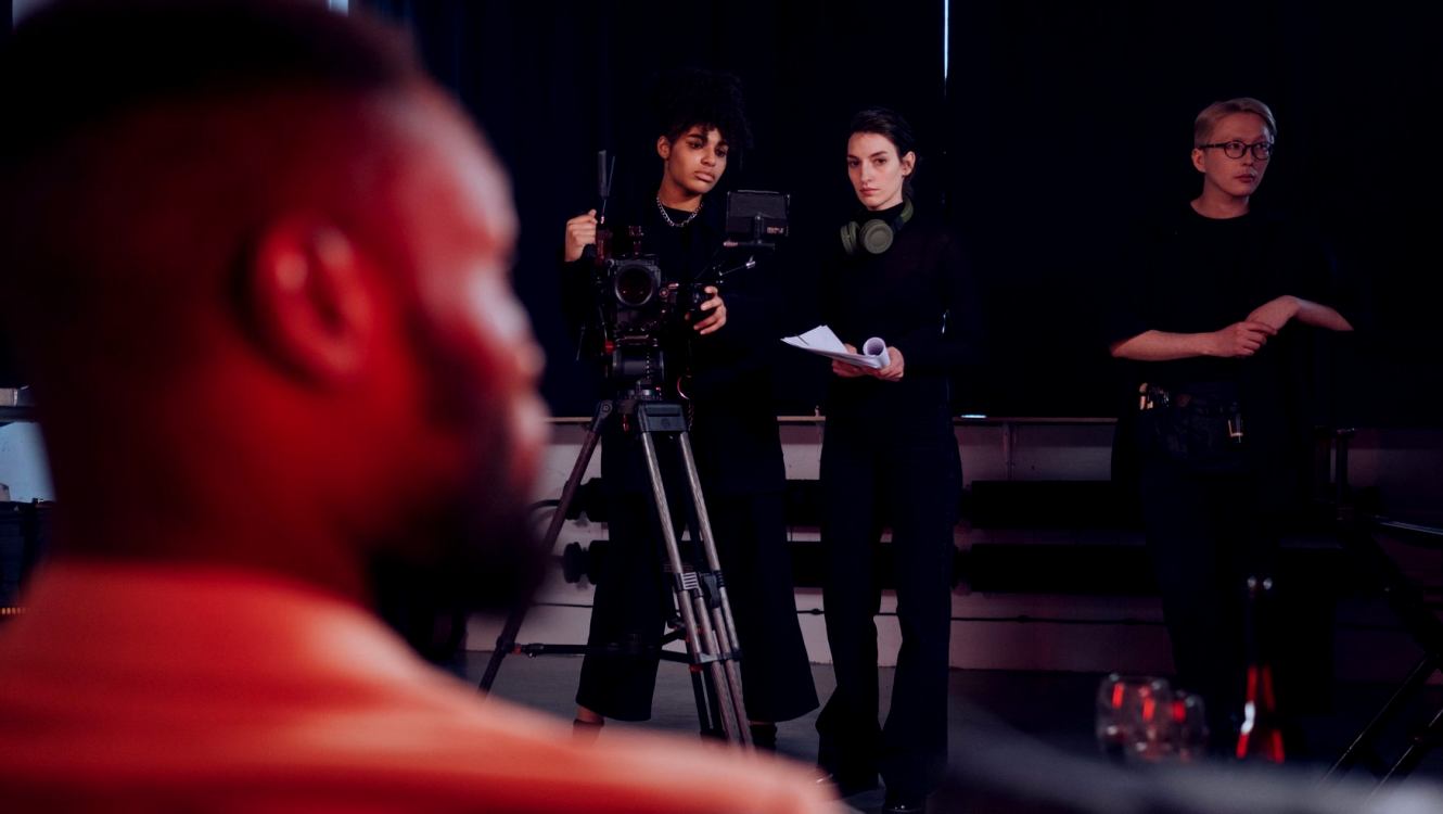 How to Brief a Camera Crew Before a Location Shoot